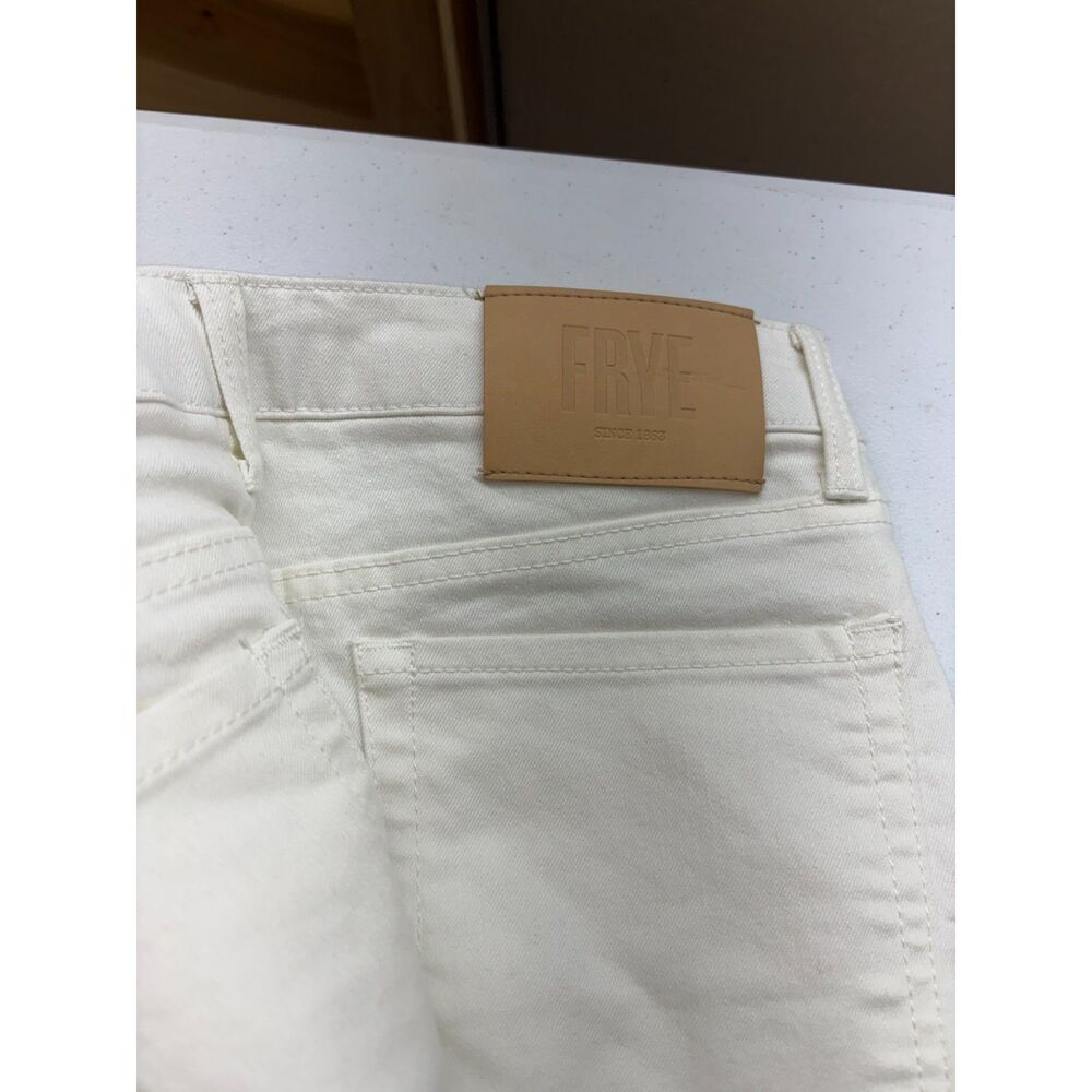 NWOT Women's Frye White Jeans size 6/28